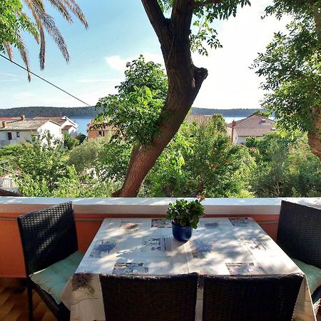 Apartments Zdenka - Garden Terrace Barbat na Rabu Экстерьер фото